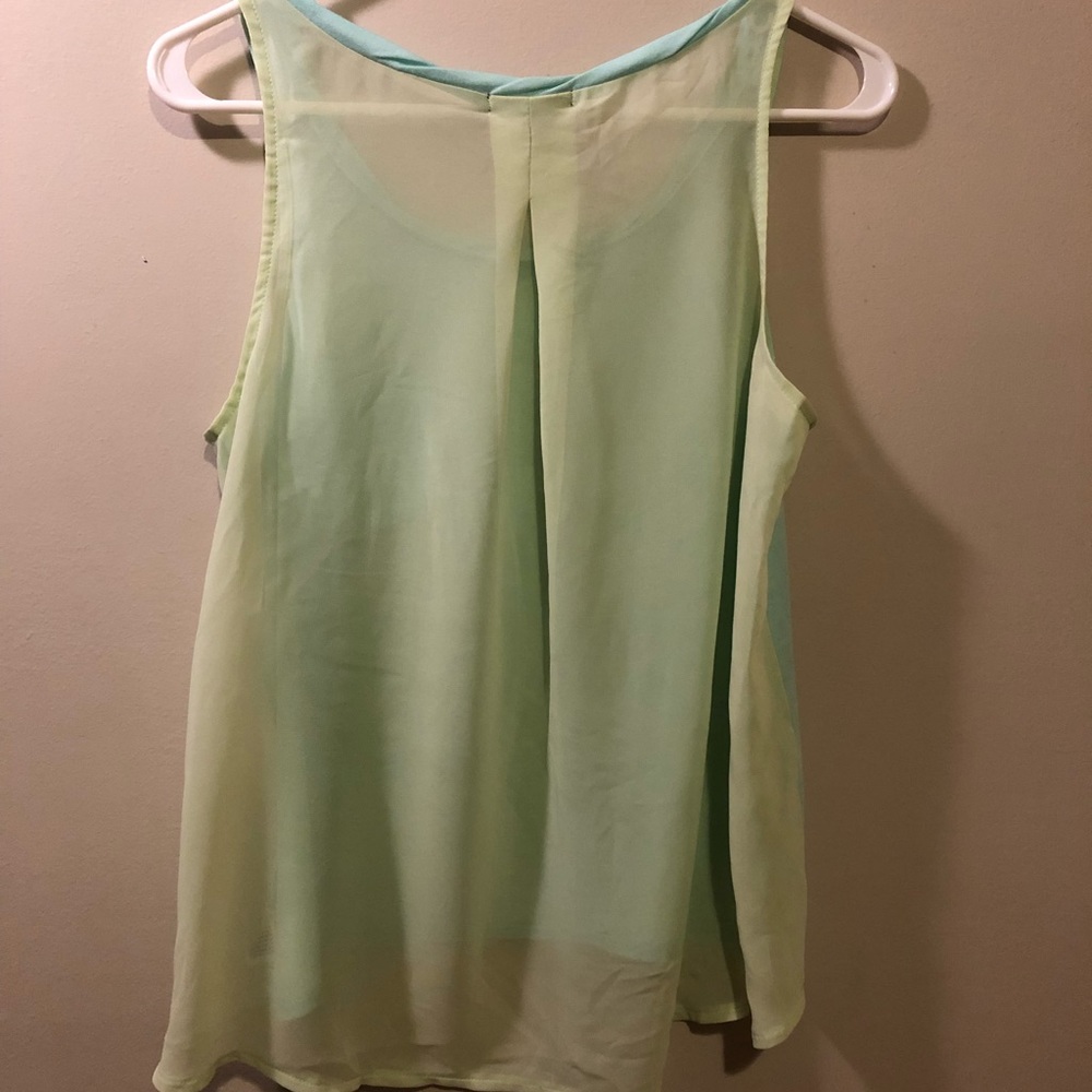 AE Tank Top - Picture 3 of 3